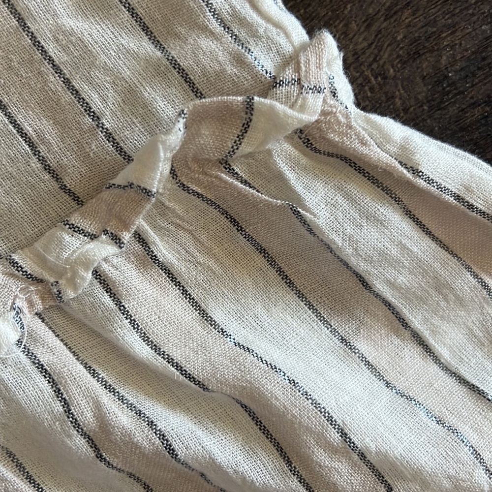 Rails Ruffle Blouse - Picture 4 of 4